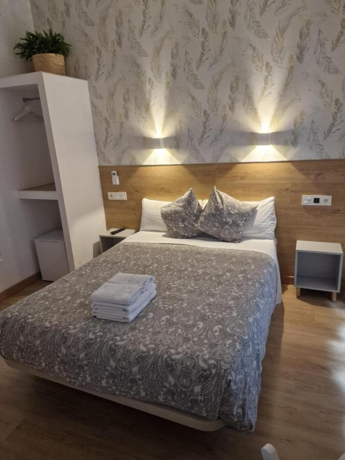 Hostal Esparteros Madrid Eksteriør bilde
