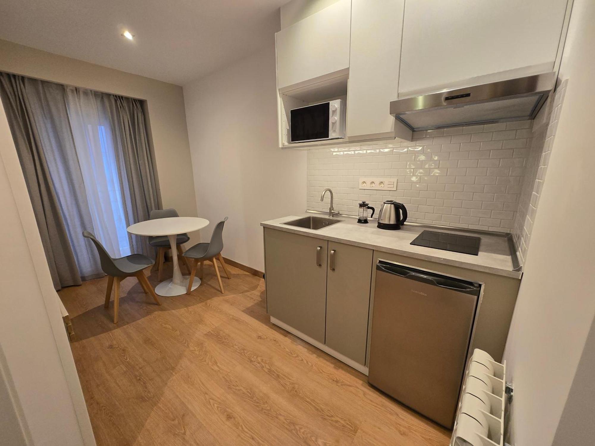 Hostal Esparteros Madrid Eksteriør bilde