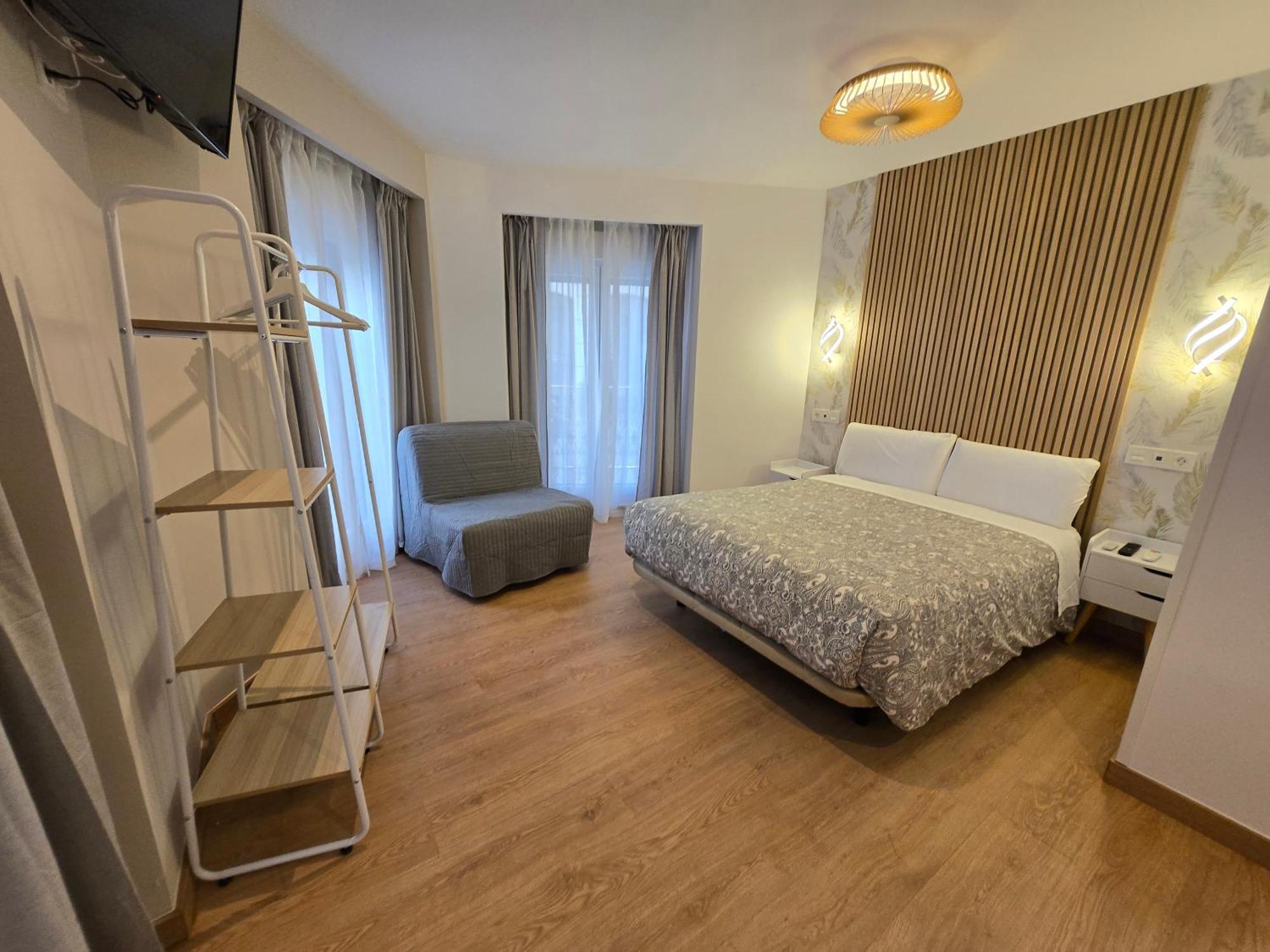 Hostal Esparteros Madrid Eksteriør bilde