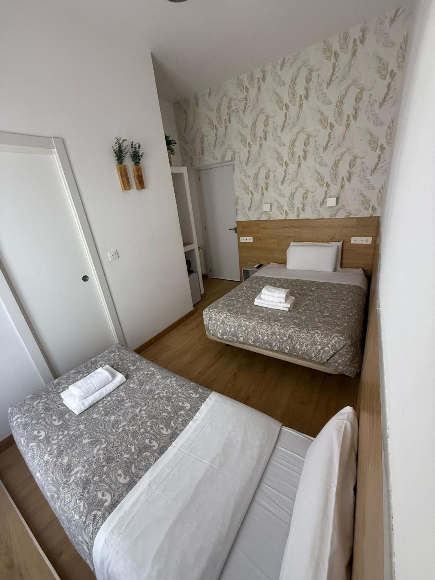 Hostal Esparteros Madrid Eksteriør bilde